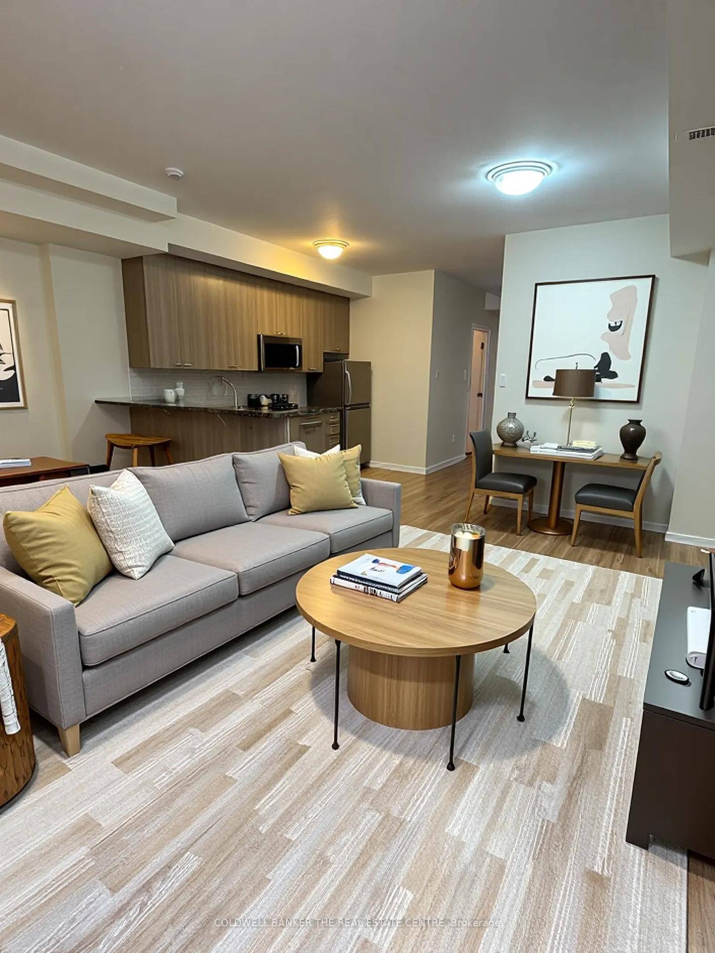 Perfect starter home at Bloom Park Towns !