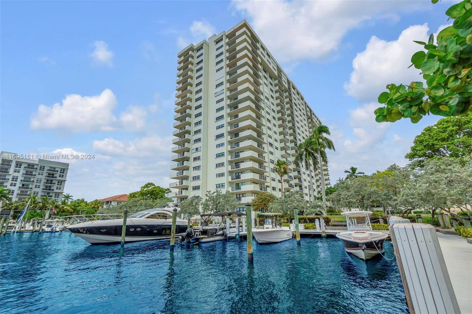 STUNNING AND OVERSIZED SOUTH FACING ONE BEDROOM WITH MARINA, POOL, AND GARDEN VIEWS.