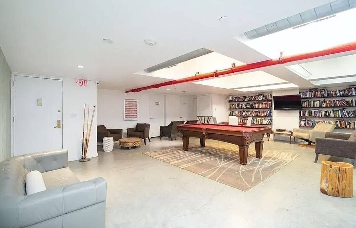 Welcome home to the Chelsea Grande a full service elevator doorman building in the heart of the most sought after neighborhood in New York City.