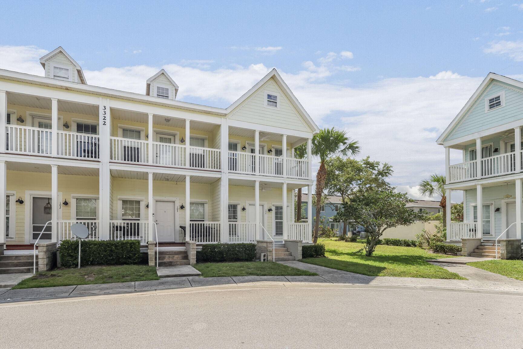 Welcome to this stunning 2 story townhome in the desirable Magnolia Square completely remodeled !