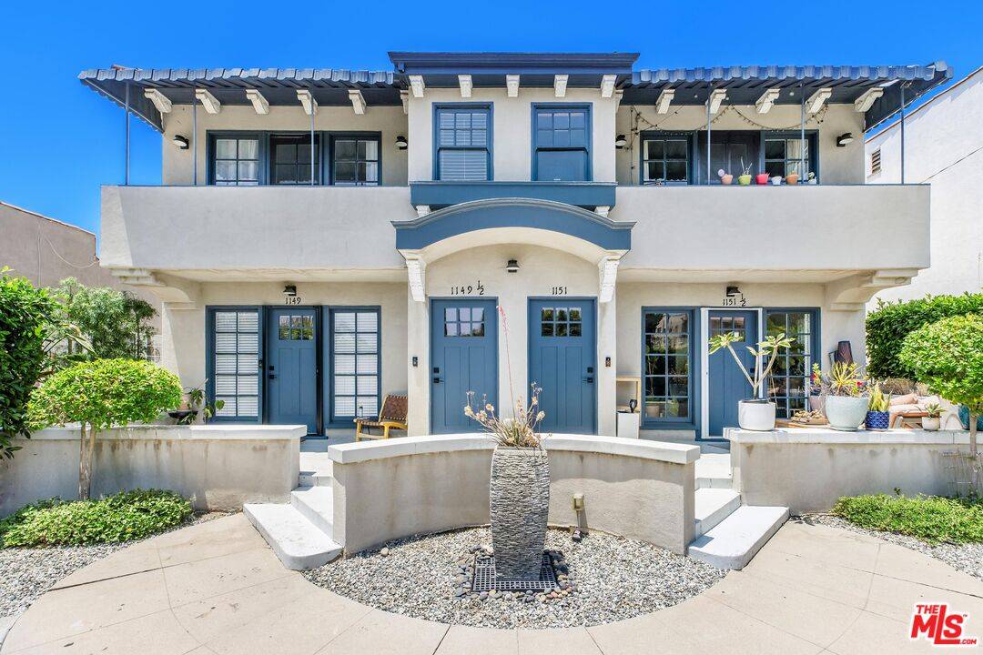 1151  N New Hampshire Ave 2BR La