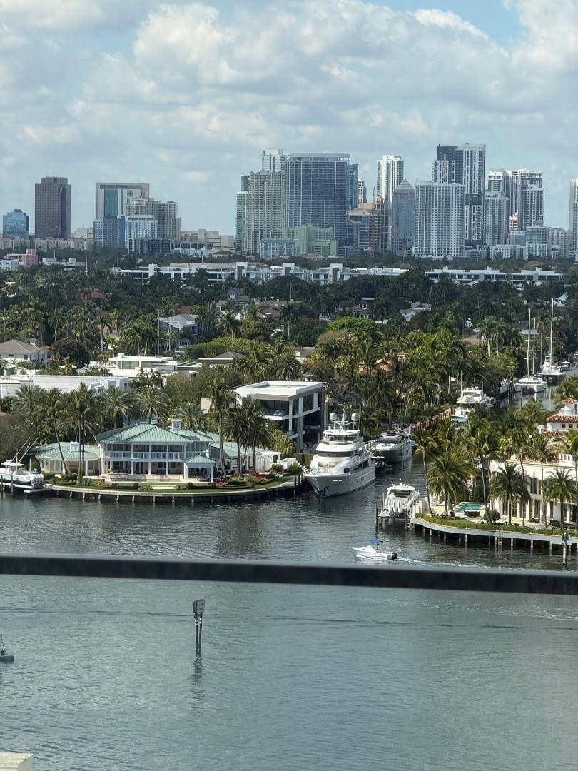 MAGNIFICENT LAS OLAS OCEAN FRONT NEWEST CONDOMINIUM SELENE IS READY FOR YOU TO MOVE IN.