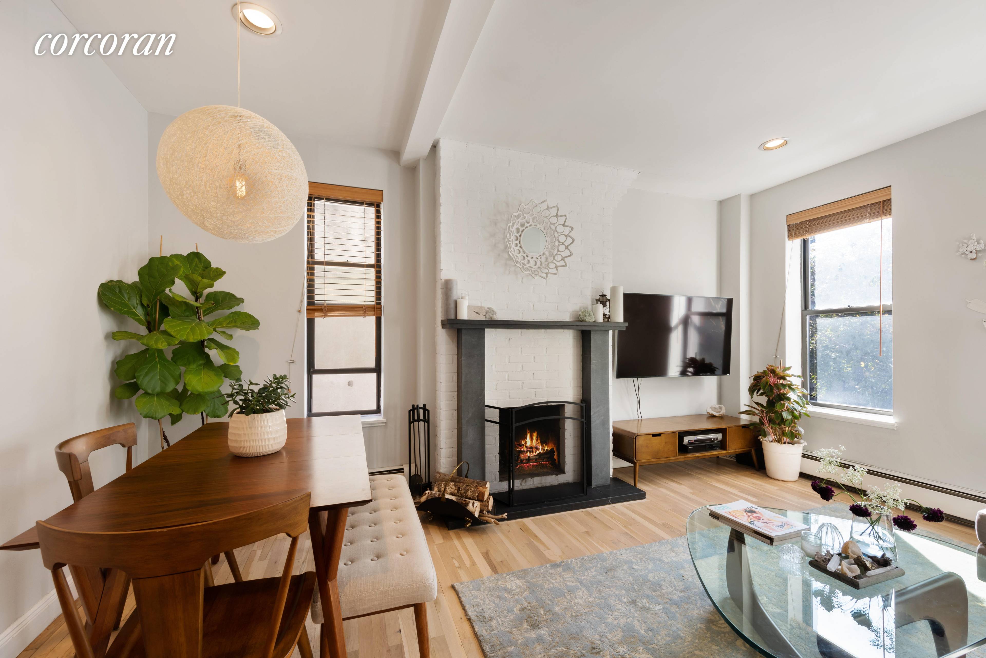 307 72nd St Brooklyn, NY 11209 Apt 2D Introducing a chic two bedroom corner unit located in prime Bay Ridge.