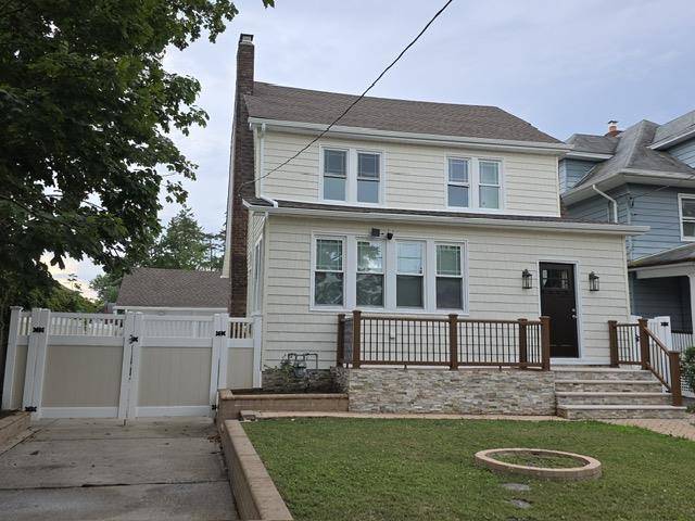 Discover 55 Southside Avenue a beautifully renovated 3 bedroom, 3 bath Colonial featuring a fully finished attic and basement, along with a spacious 2 car detached garage.
