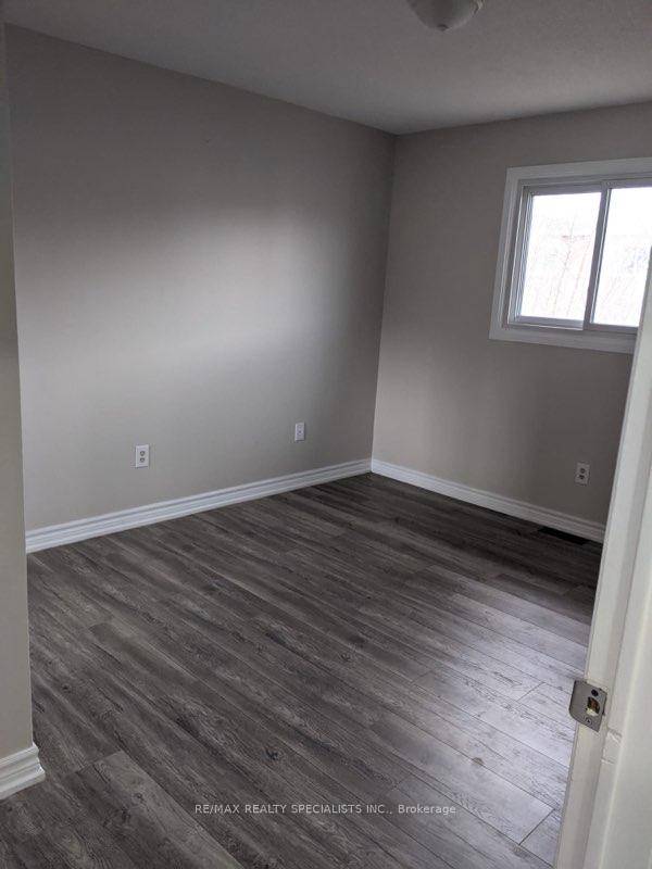 Very Convenient Location, Close to Williams Parkway and Chingacousy Rd.