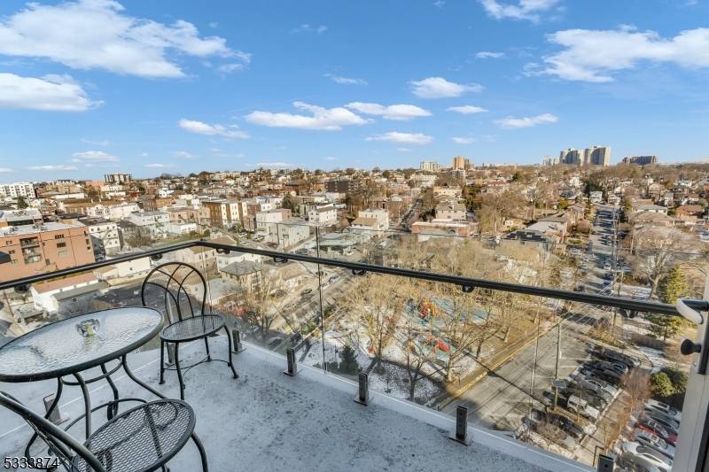 Step into luxury at One Park with this stunning, north facing 2 bedroom condo !