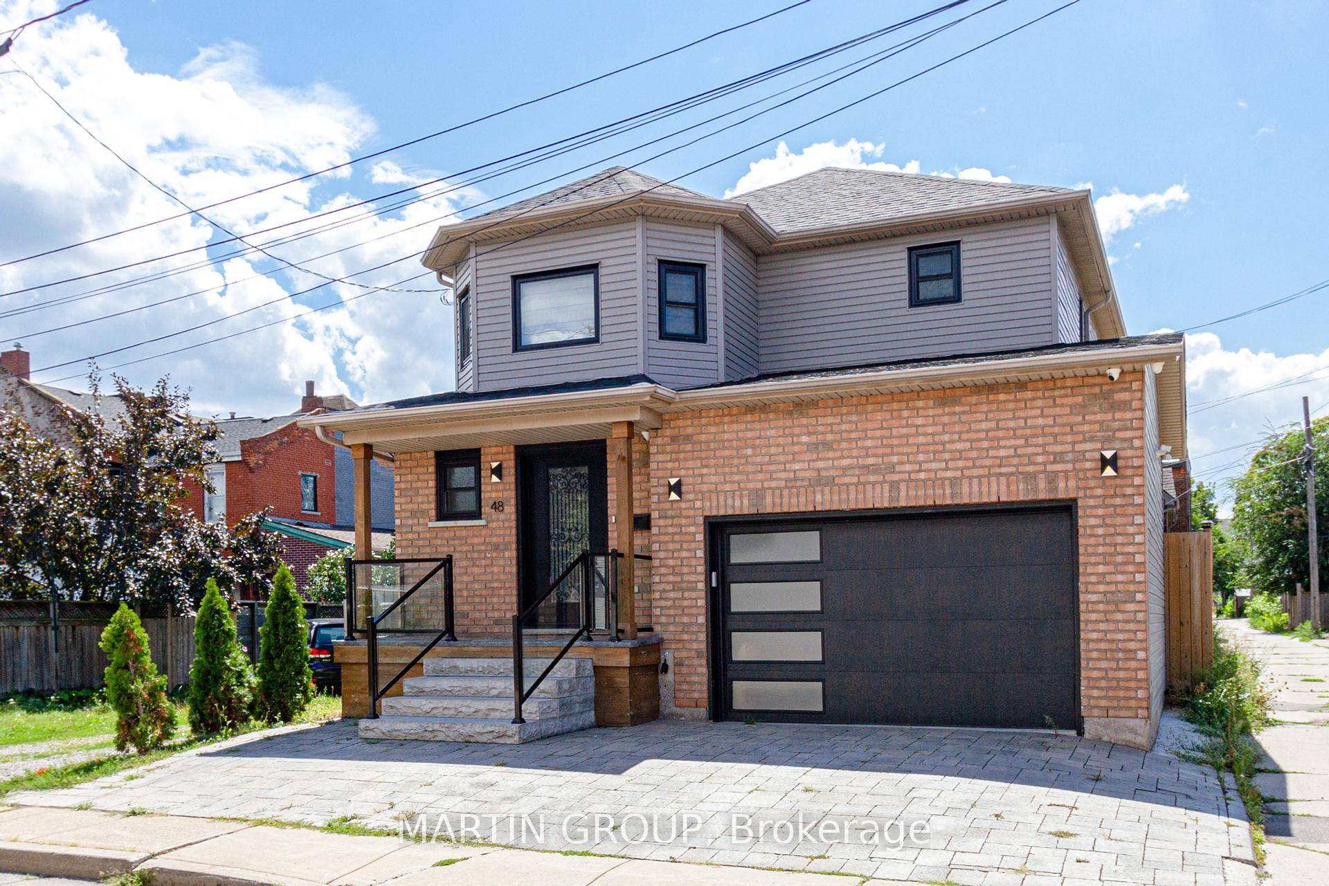 Family Size Home, Pet Friendly, On A Quiet Street.