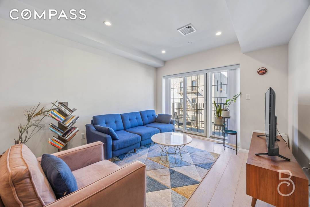 Welcome to The Brielle Condominium, in the heart of Astoria.