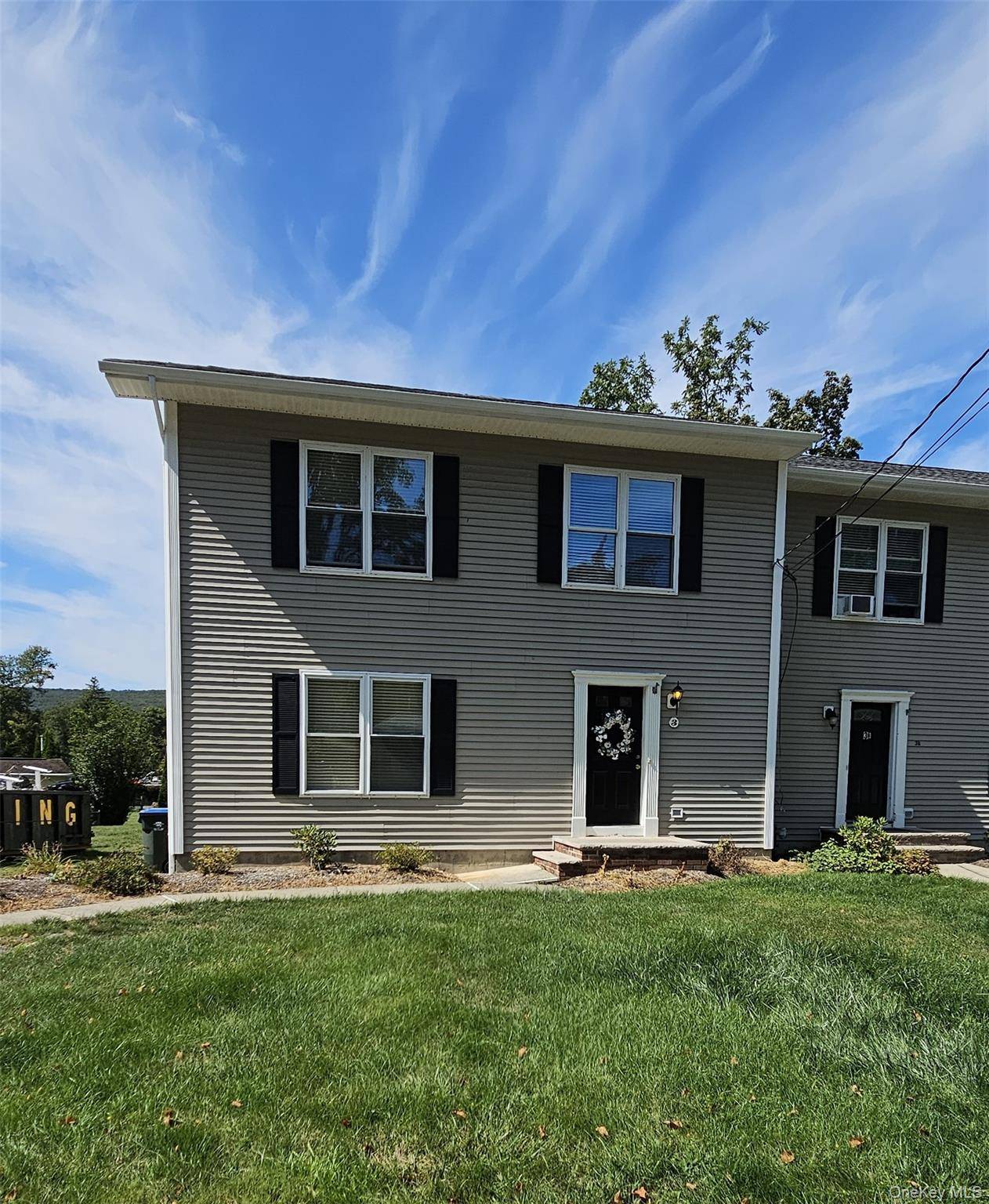 Pristine Greenwood Lake Front 3 Bedroom, 3 Full Bath Duplex Unit Ready For Its New Occupant !