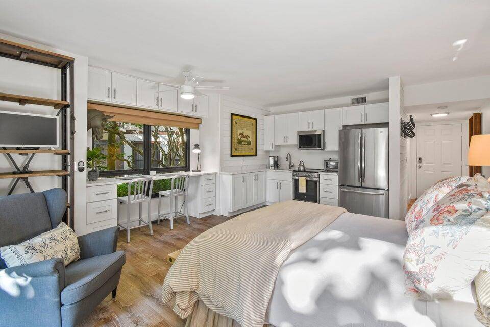 Highly desirable Polo Club Bagatelle Studio Unit available for WEF 2026.