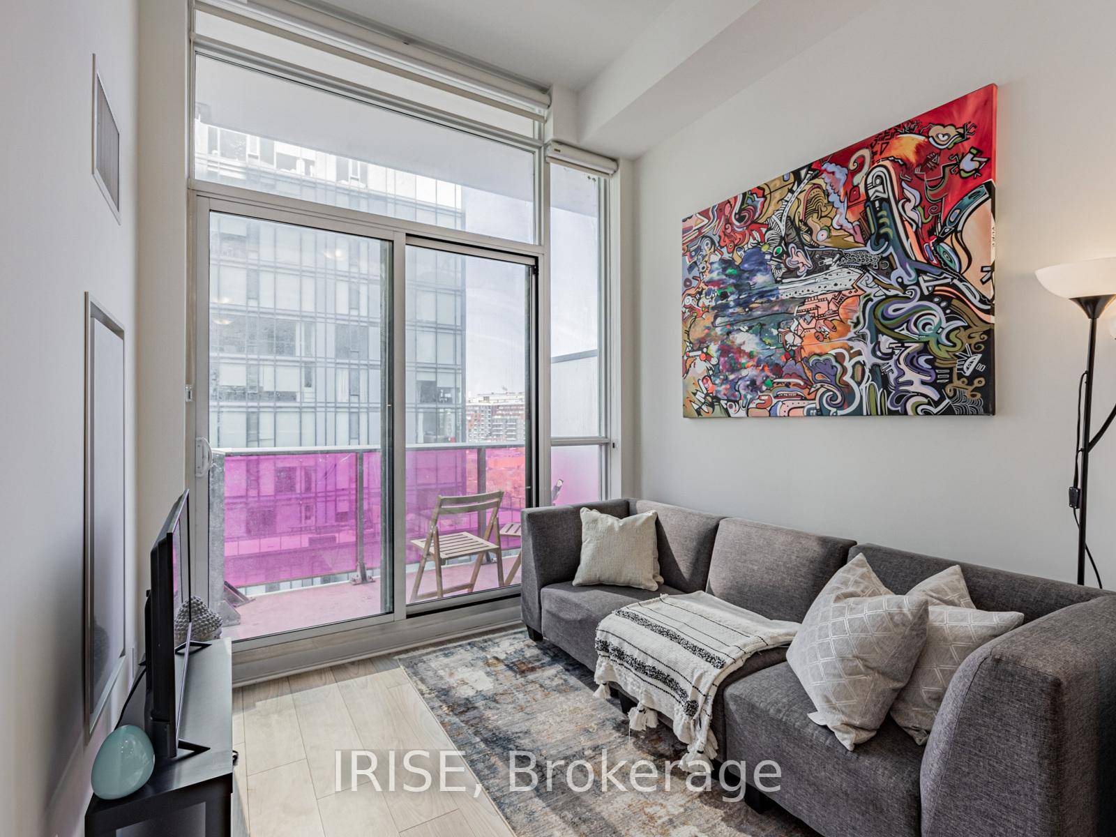 Why would you want to live in the Design district ?