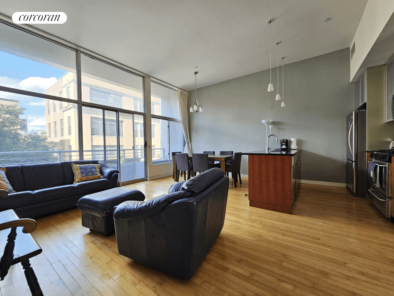 Bright and airy massive 2 bedroom, 2 bathroom apartment is located on the border of Prospect Heights and Crown Heights.