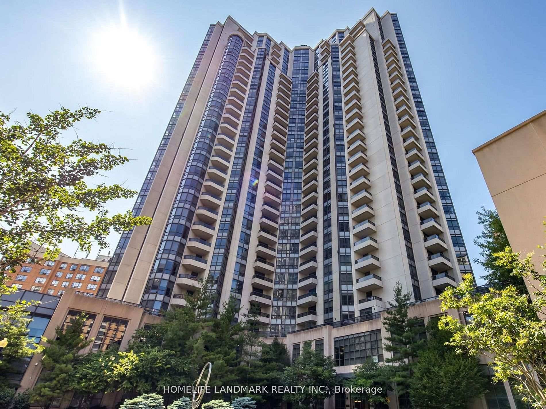 Grand Triomphe 2 By Tridel !