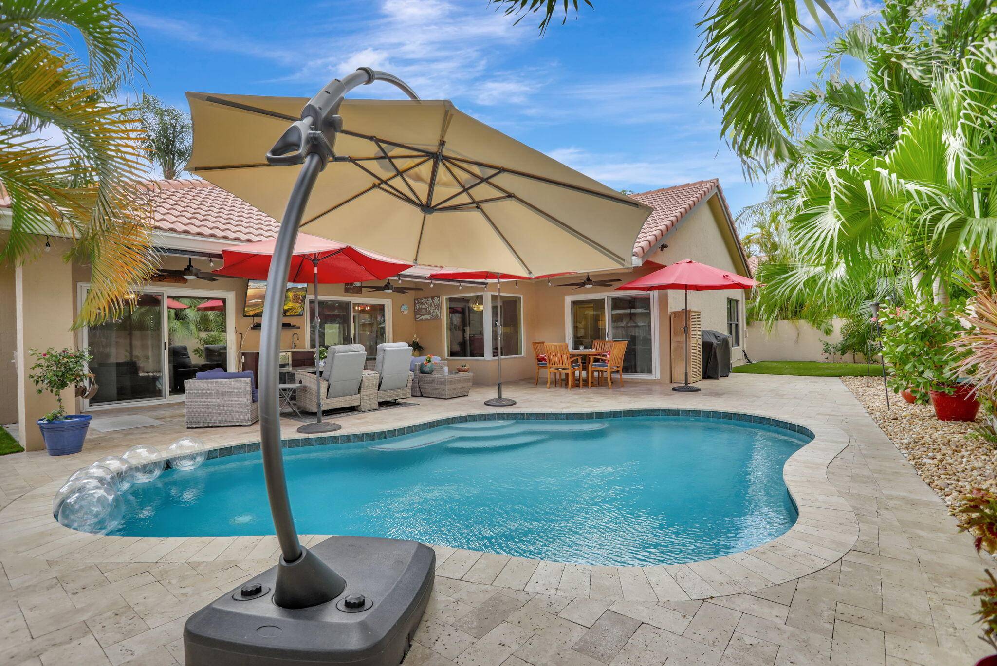 Exquisite Totally Renovated !