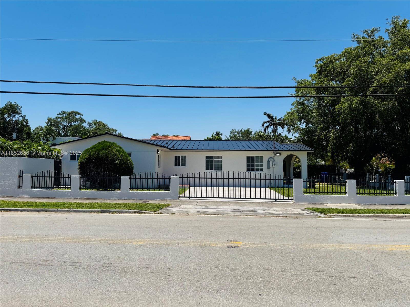 Take advantage of this chance to own a fully renovated corner home in Silver Bluff, one of Miami s most desirable areas.