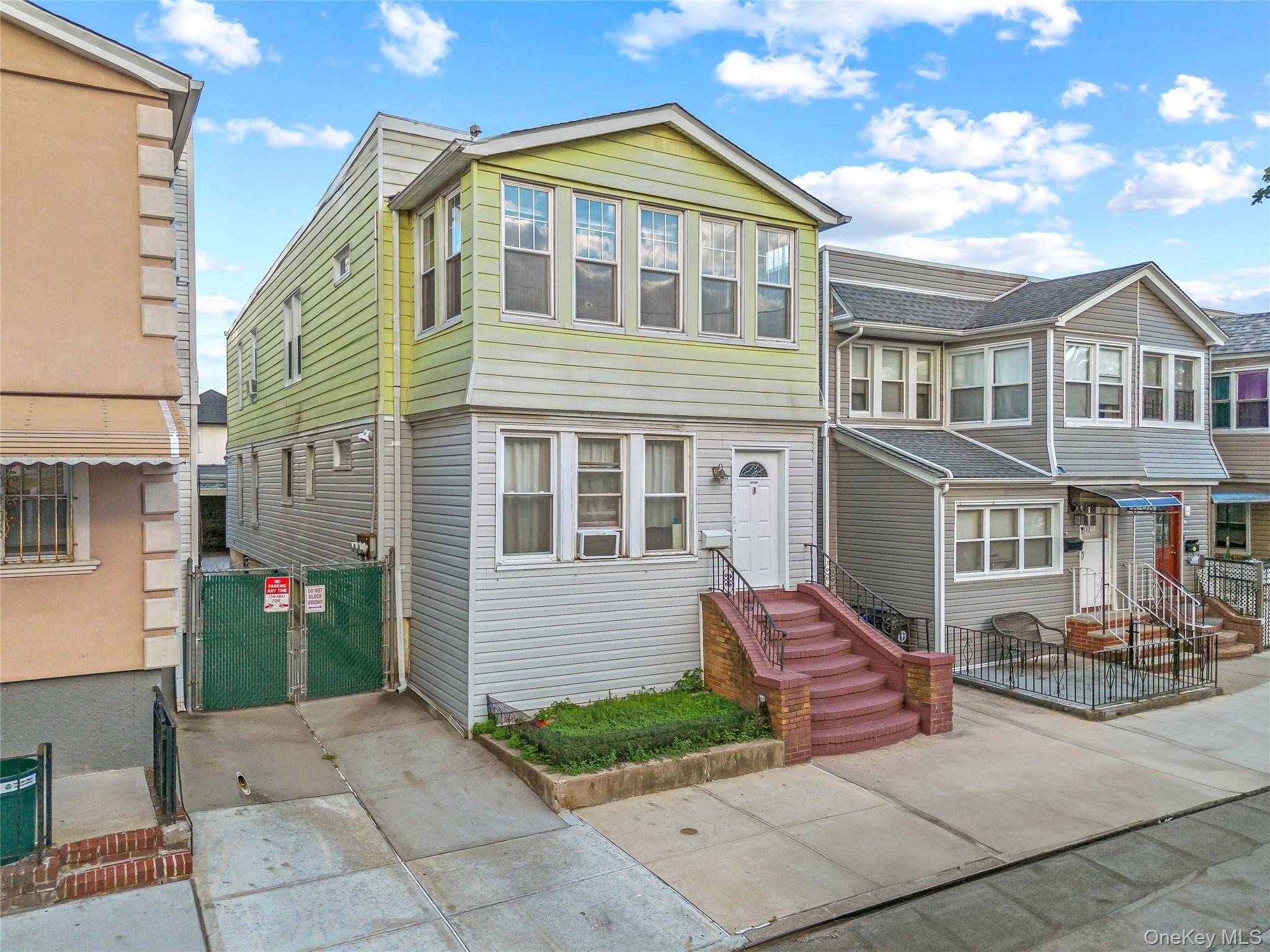 Step into an exceptional opportunity in Woodhaven !