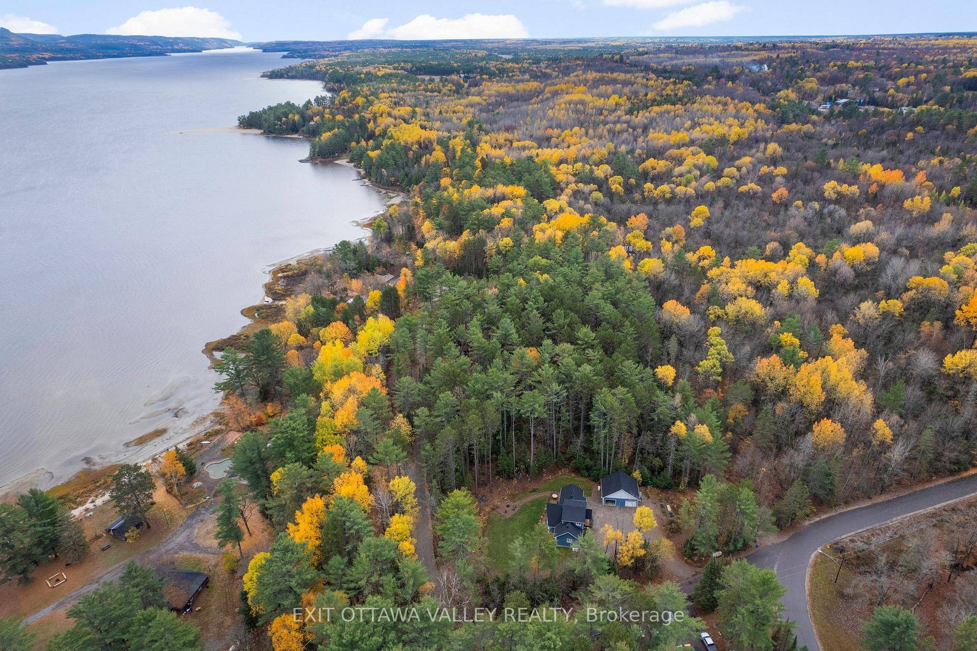 Treed building lots on quiet Moores Road minutes to Deep River and Hwy 17 with additional access to select parcels via Moose Avenue and Red Deer Trail.
