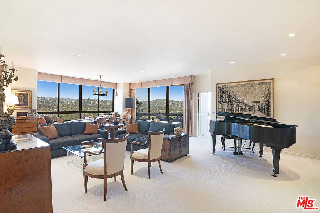 10430   Wilshire Blvd 2BR Westwood La