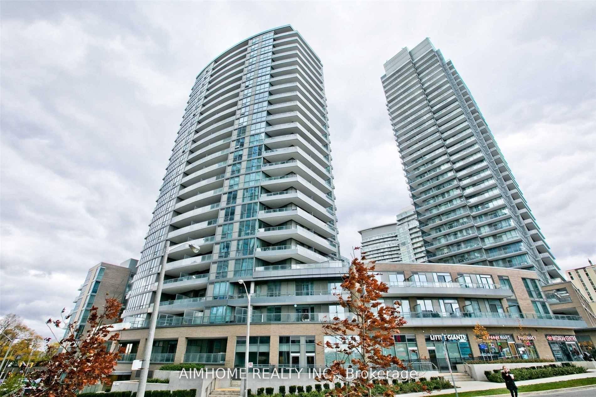 Best layout with Spacious 640 SqFt at Luxury Colours Of Emerald Condo In The Heart Of North York.