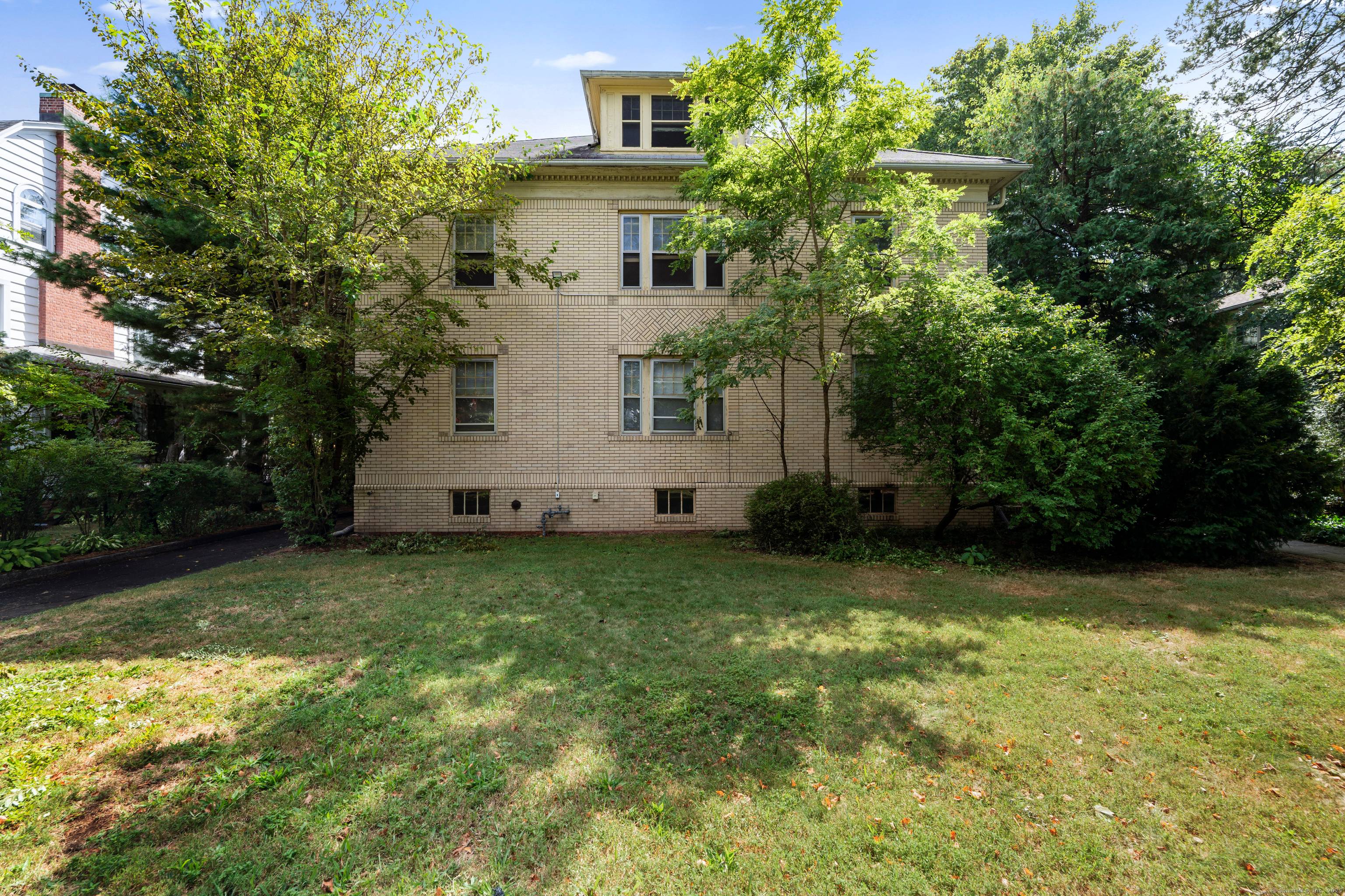 Own a unique piece of New Haven History !