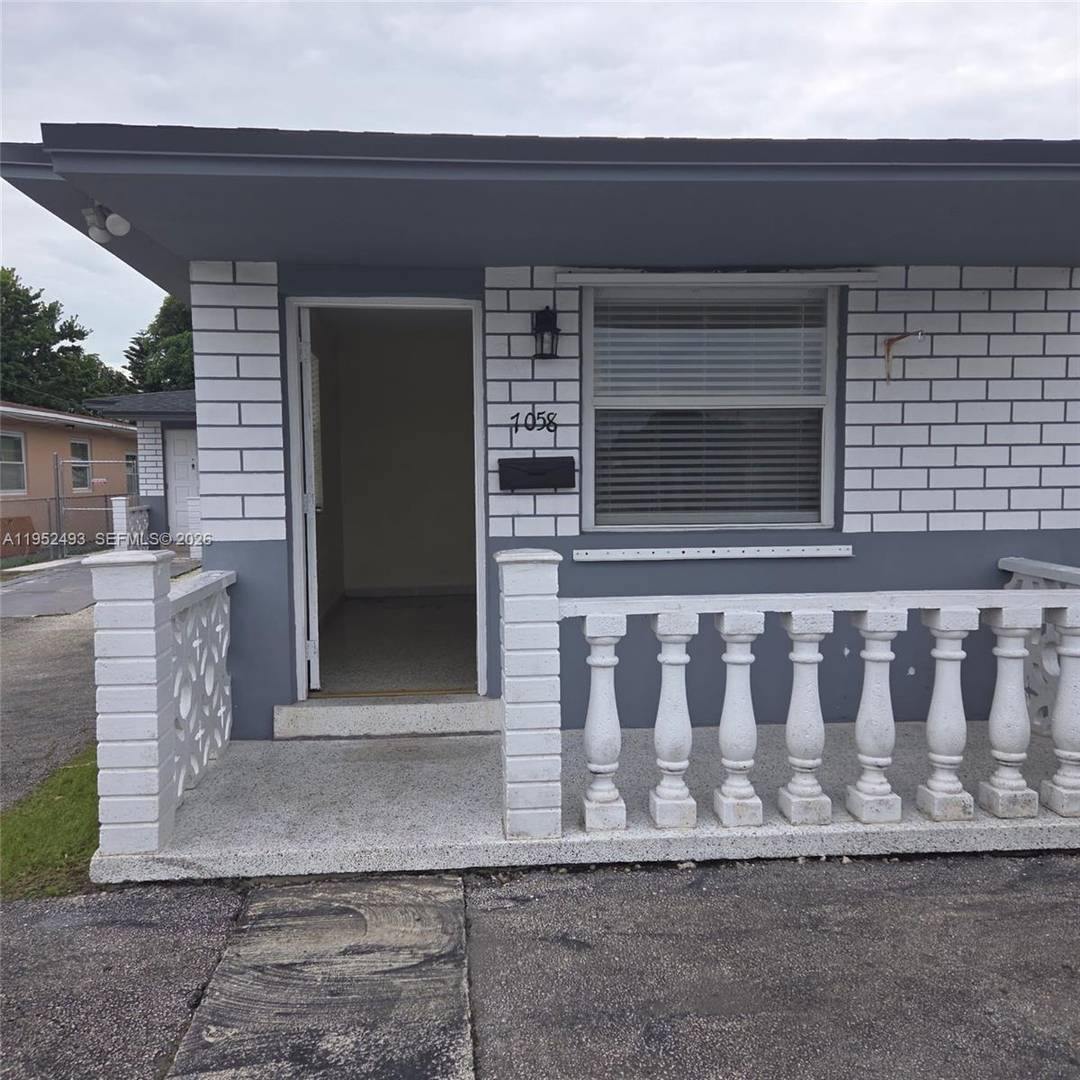 Prime Location, Exceptional Investment Opportunity, Triple Income Potential Rare opportunity to acquire a well maintained duplex in a highly desirable area, ideal for investors seeking stable cash flow and long ...