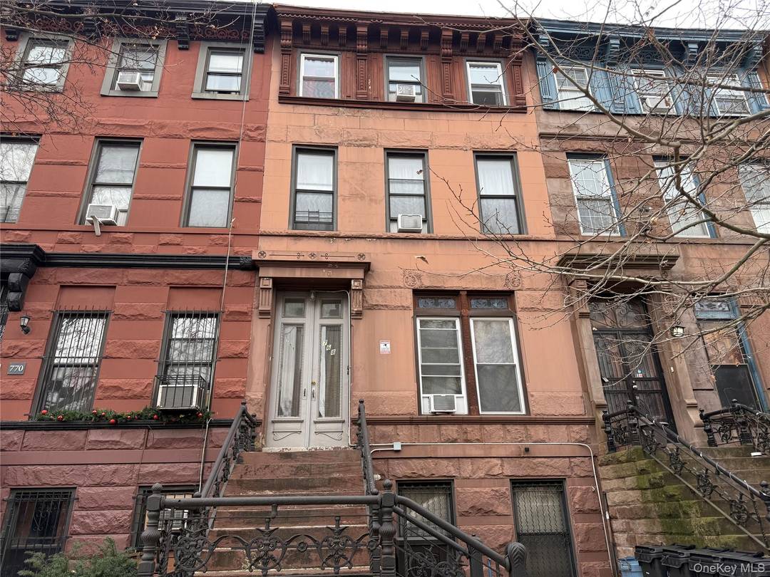 Charming Fully Furnished Room in Bedford Stuyvesant.