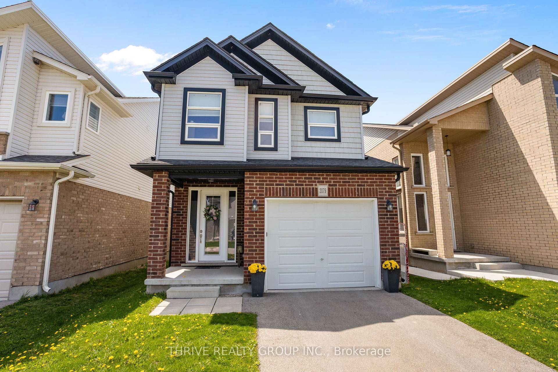 Built in 2019, this bright and beautiful home offers so many fabulous features !