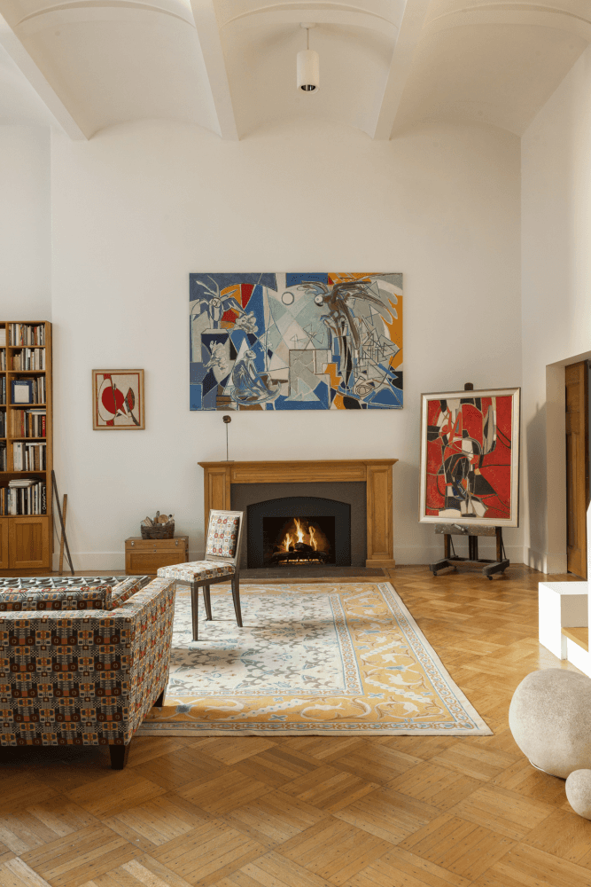 Step into a living work of art at 27 West 67th Street, a distinguished duplex once home to acclaimed French painter Fran oise Gilot.