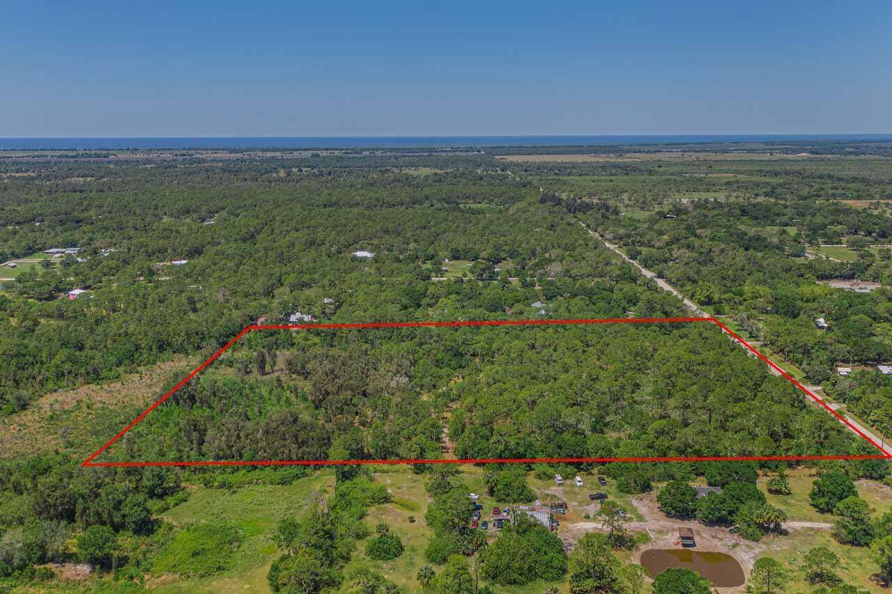 Don't miss the chance to own this well located 15 acres on a quiet road in Indiantown, Martin County.