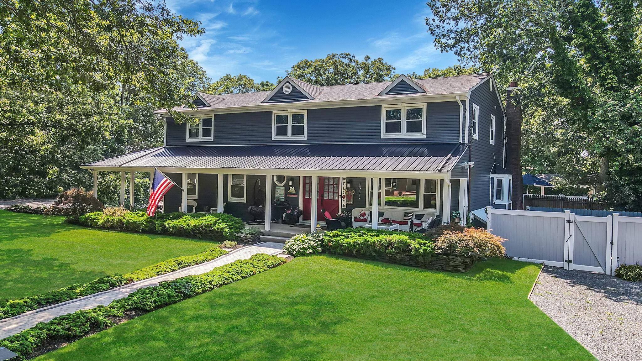 Welcome to 130 Parkside Avenue !