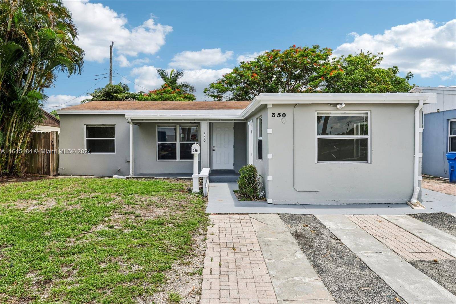 Welcome to your new home in the heart of Oakland Park !