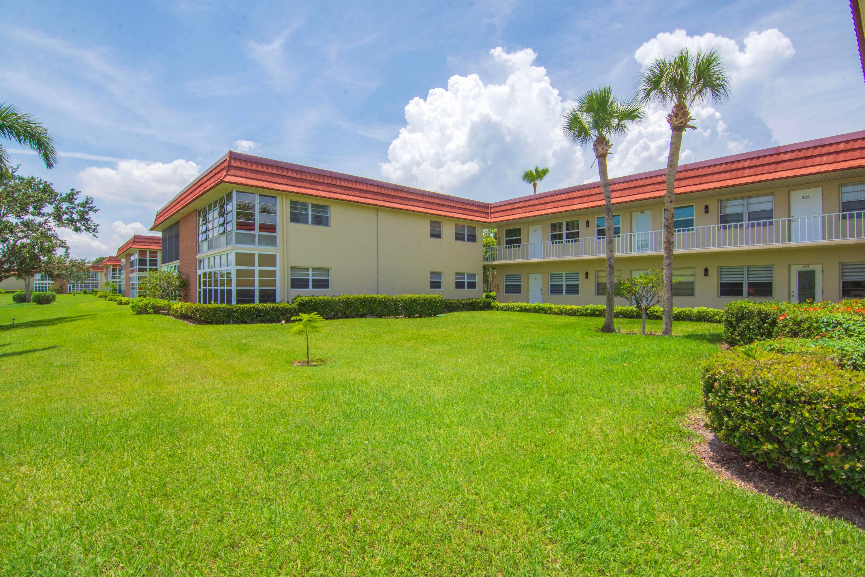 Charming, light filled 1BR 1.