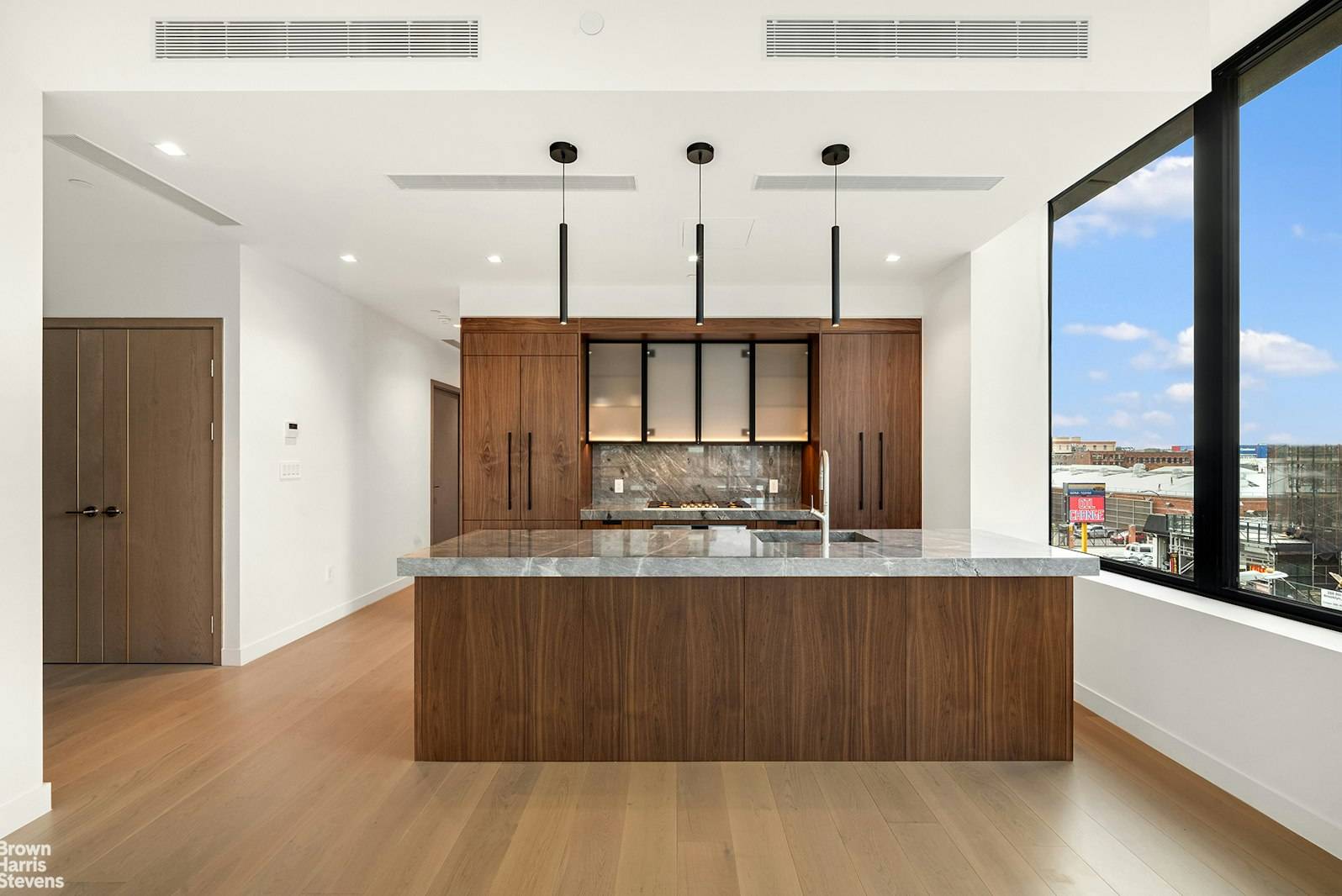 Introducing Unit 405, the crown jewel of Six Garfield Place a true masterpiece and the most distinguished residence in this boutique development.