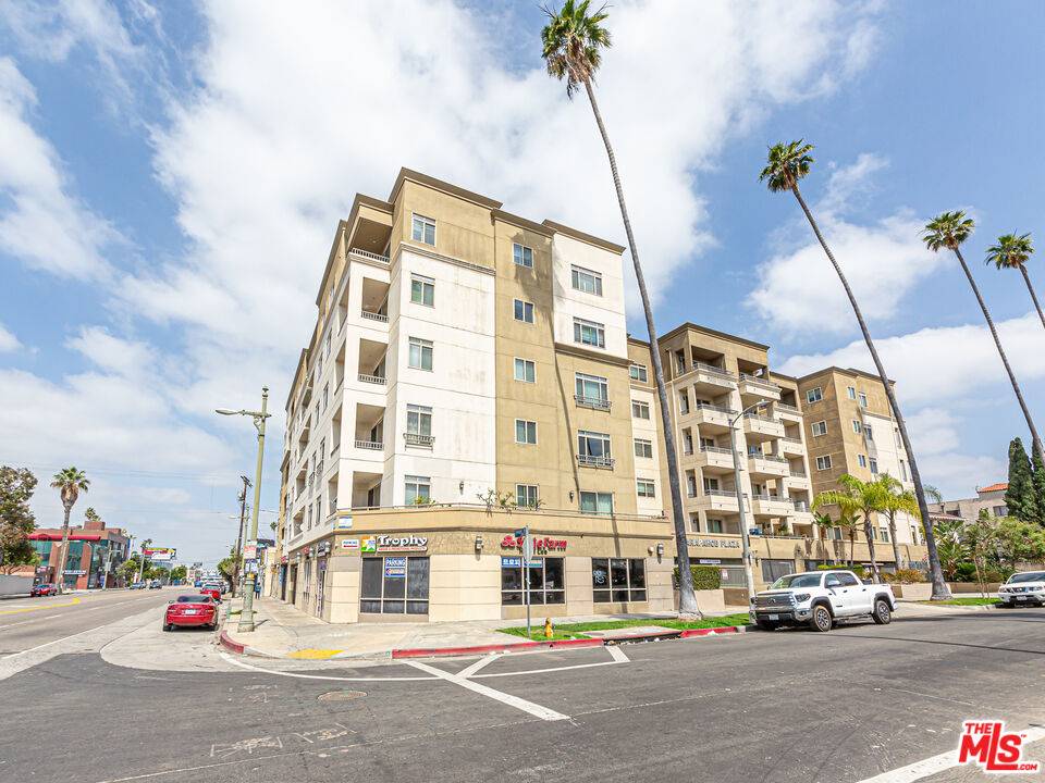 991   Arapahoe St 2BR La