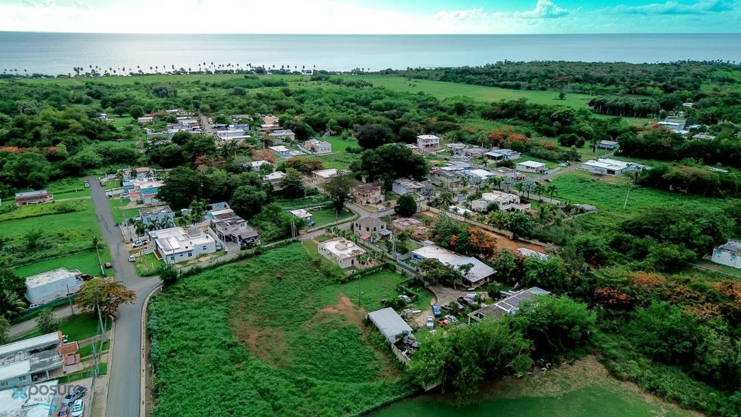 PLAYUELAS AGUADILLA House Aguadilla