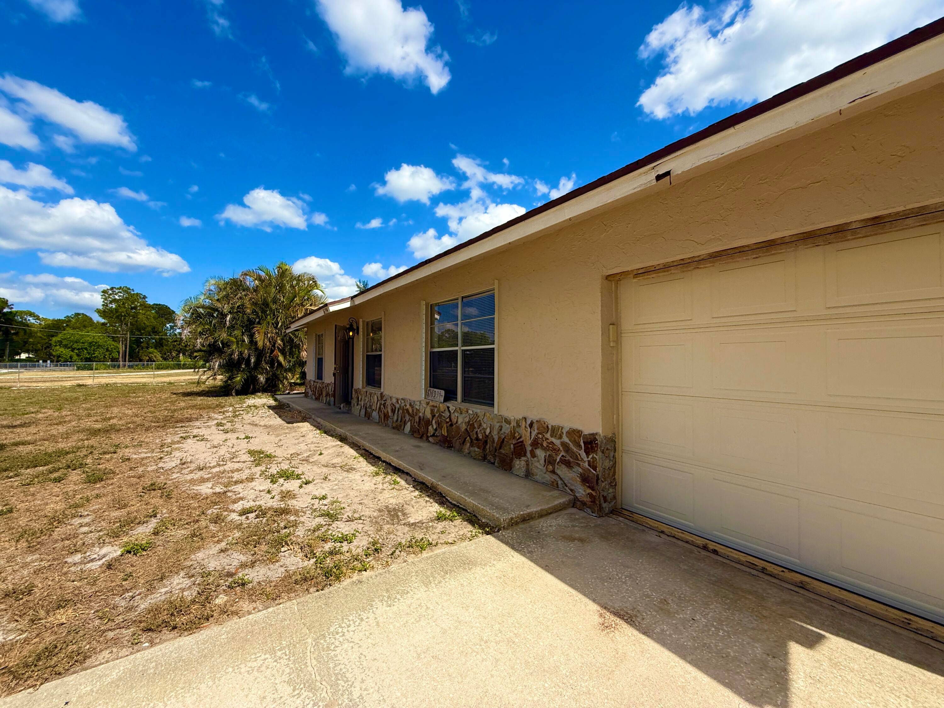 NO HOA. CHARMING WELL MAINTAINED 4 BEDROOM 2 BATHROOM HOME ON 1.