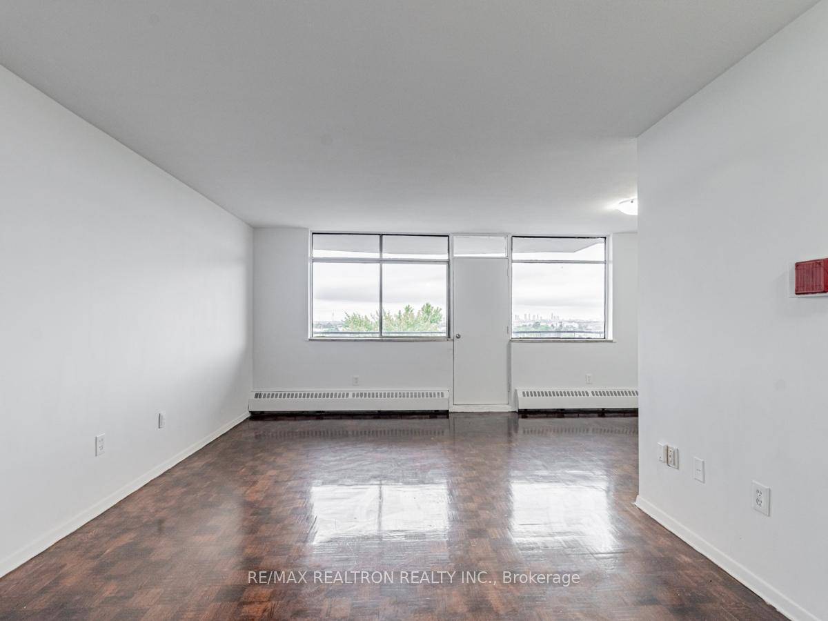 Welcome to this Two bedroom unit in Midtown Toronto !