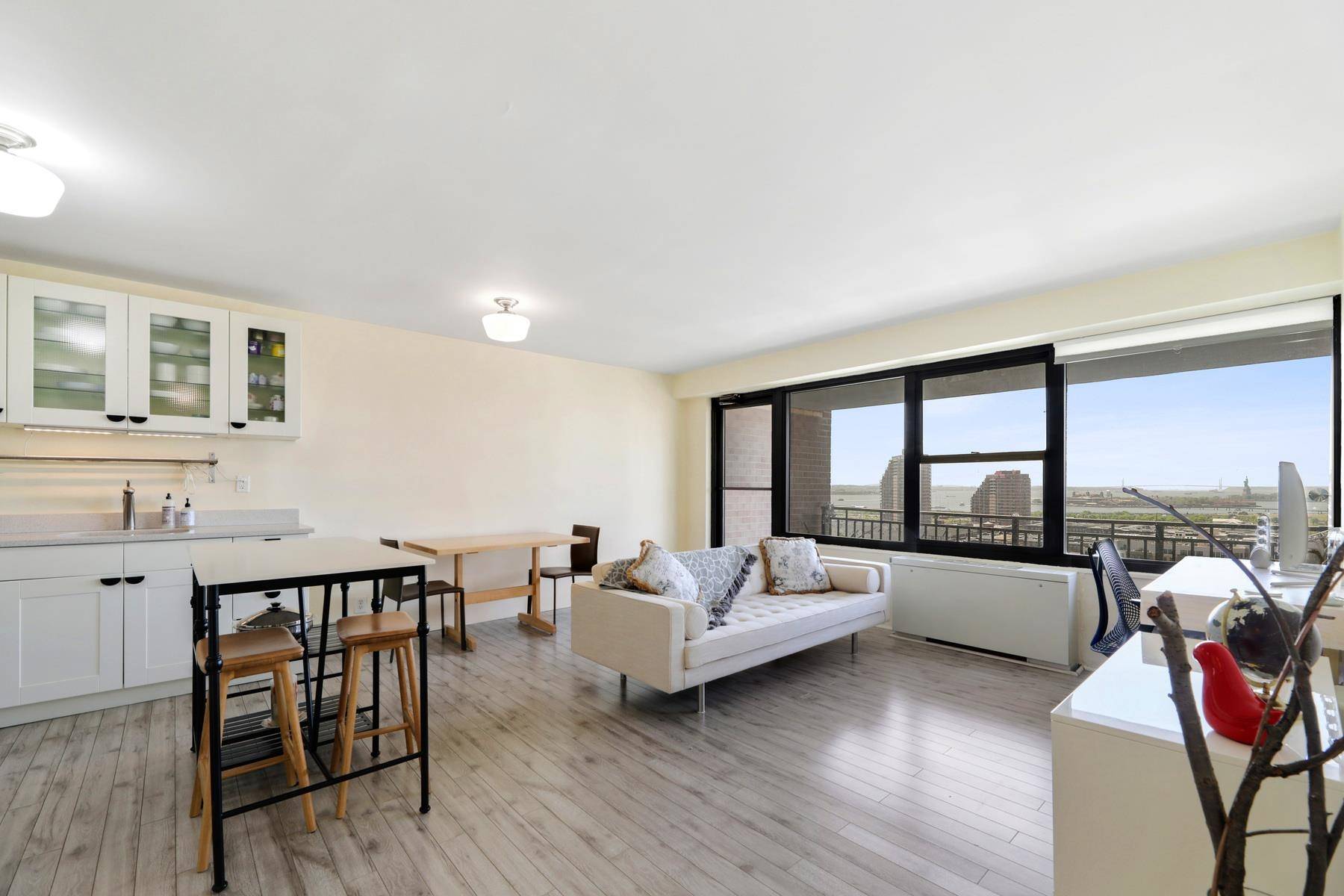 Paulus Hook Apartments For Sale