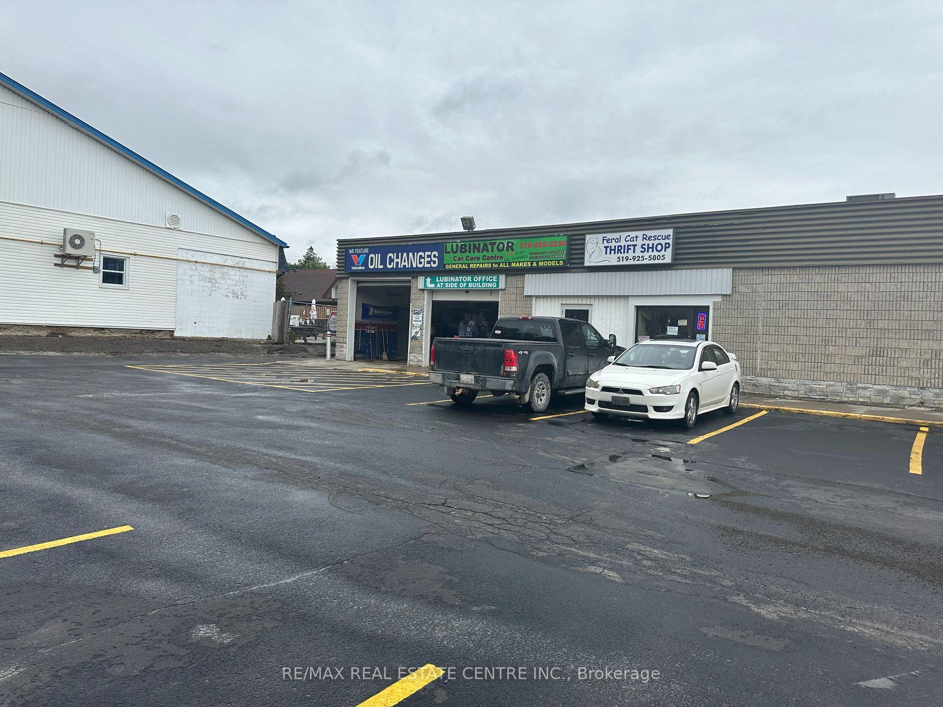 Be your own boss with this thriving automotive repair facility.
