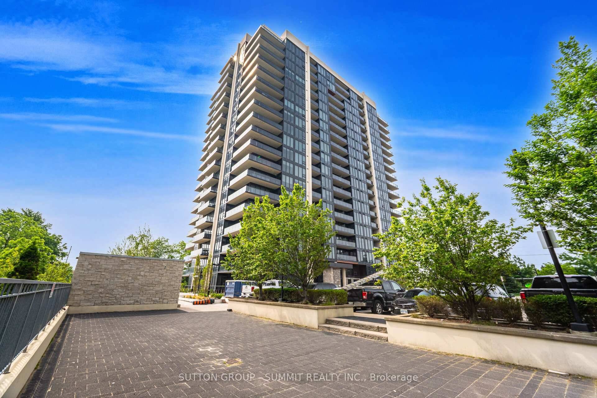 Clarkson Village condo, Gorgeous bright and spacious NE facing 2 bedroom plus den unit, loaded with upgrades, largest corner unit over looking Sheridan creek, wrap around balcony w 2 walkouts, ...