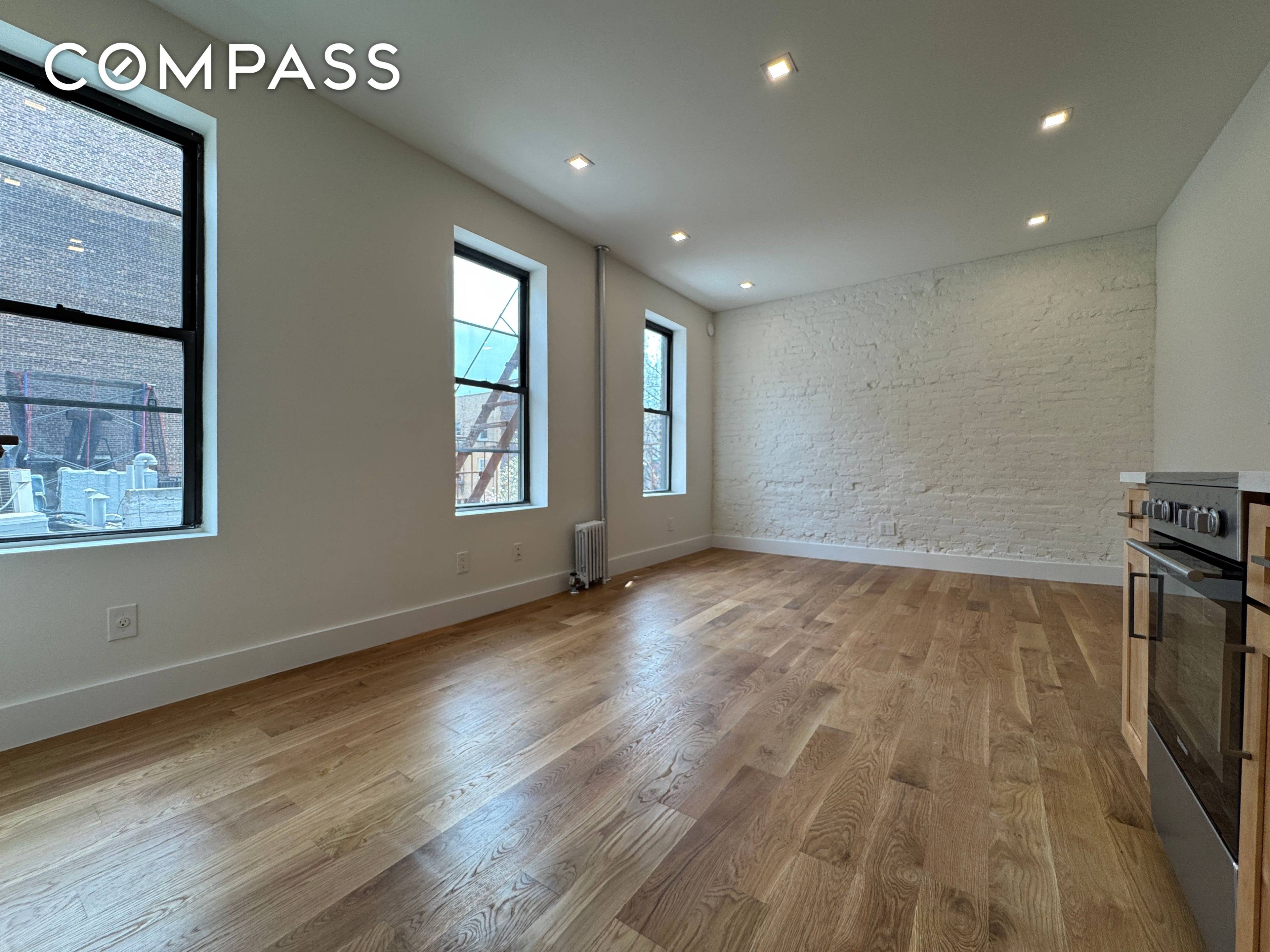 Available for Immediate Move In !