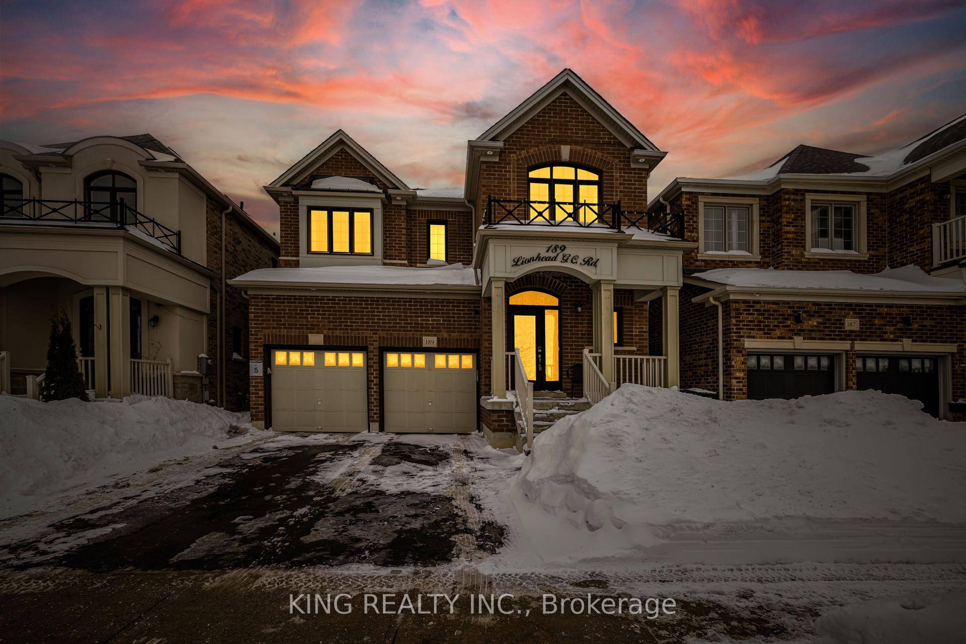 Discover this stunning Great Gulf built home on a 38' x 110' lot, offering 2, 690 sqft of upgraded elegance.