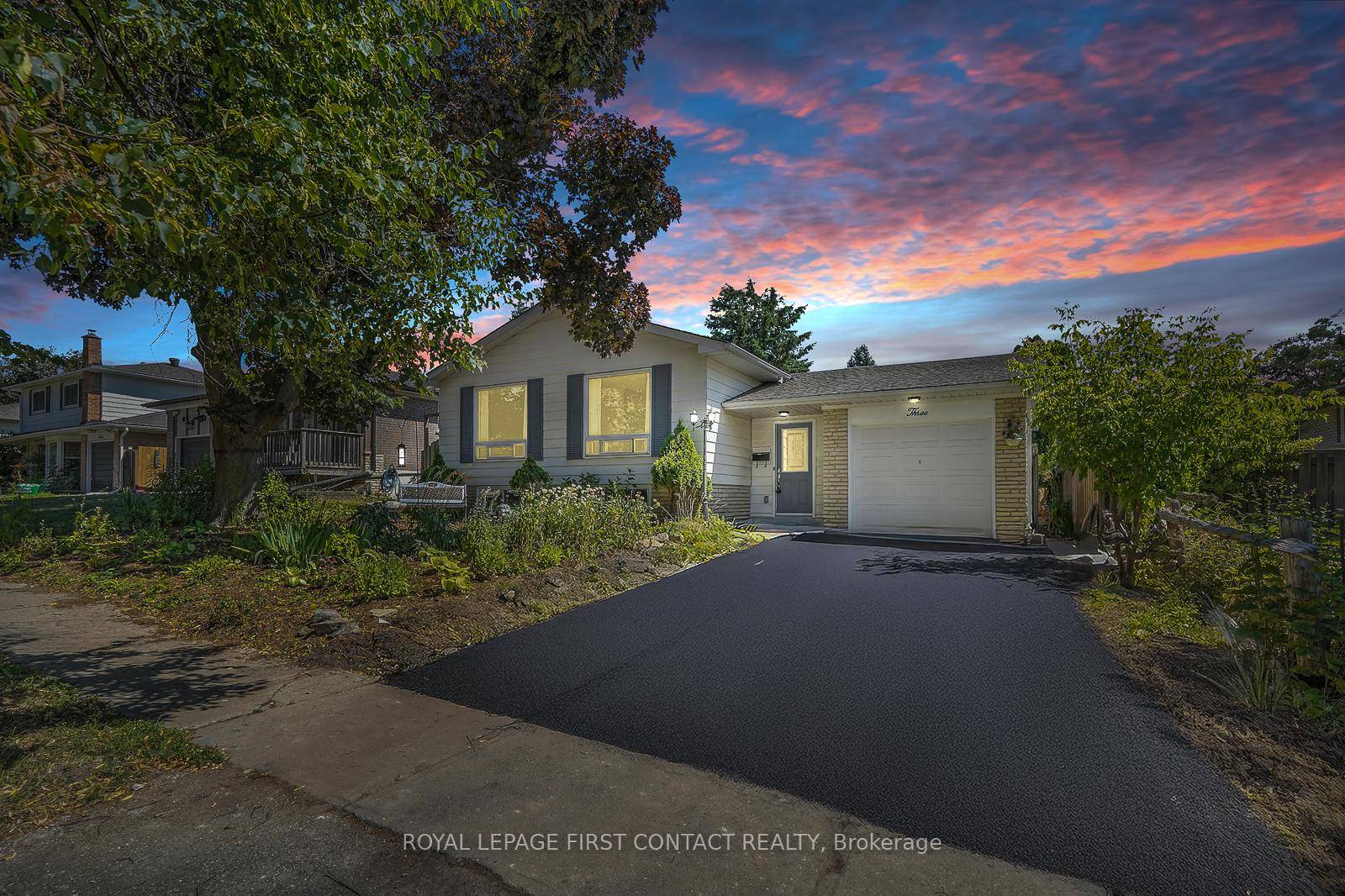 New double paved driveway has been ordered and will be completed soon Set on a peaceful tree lined street in North East Barrie, your whole family will benefit from the ...