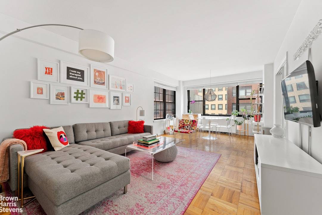 Apartment 4L is a tastefully renovated and bright junior one bedroom home at The Regency East, an impeccably run full service cooperative on The Upper East Side.