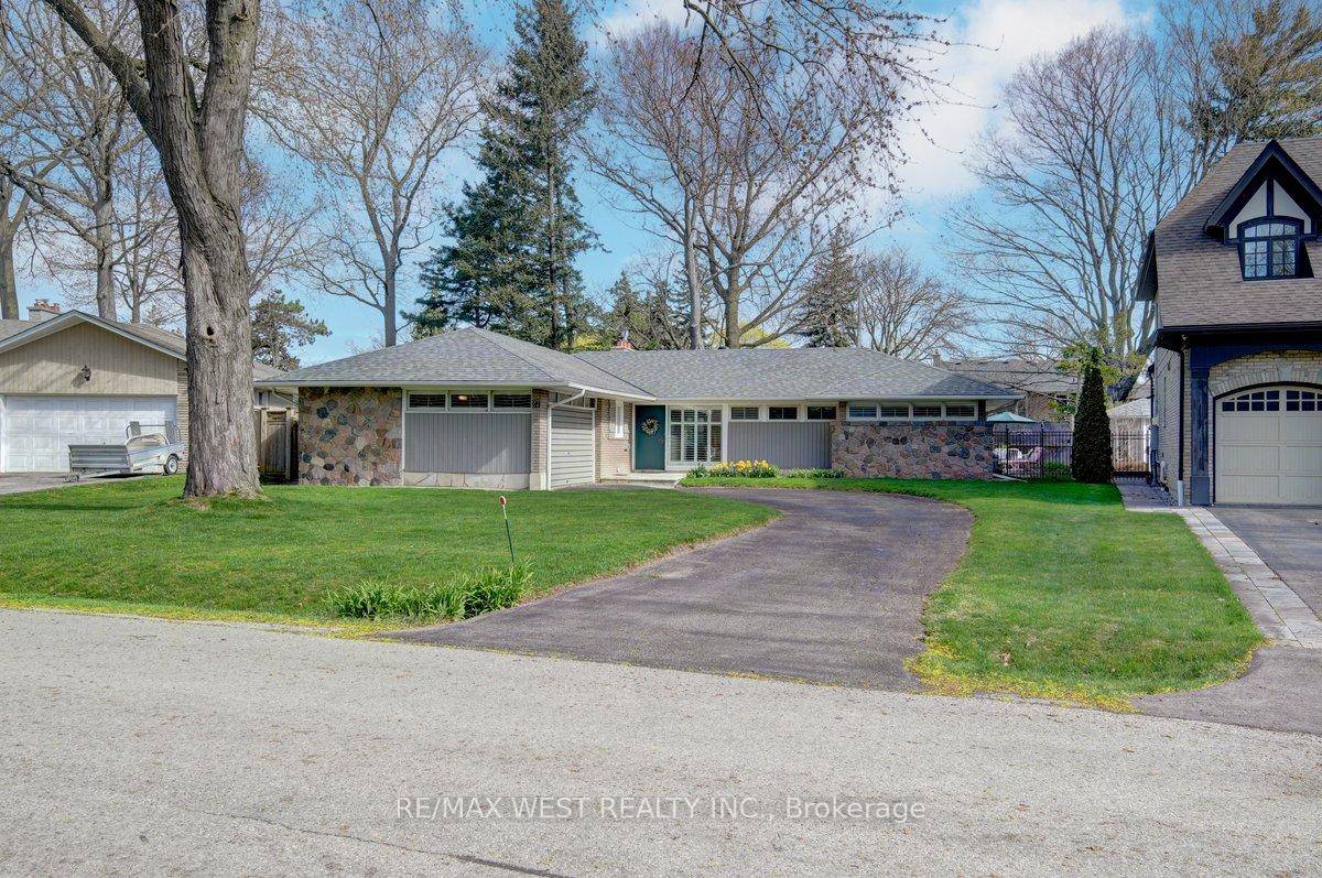 Welcome to this exceptional ranch style bungalow nestled in the highly coveted Princess Anne Manor.