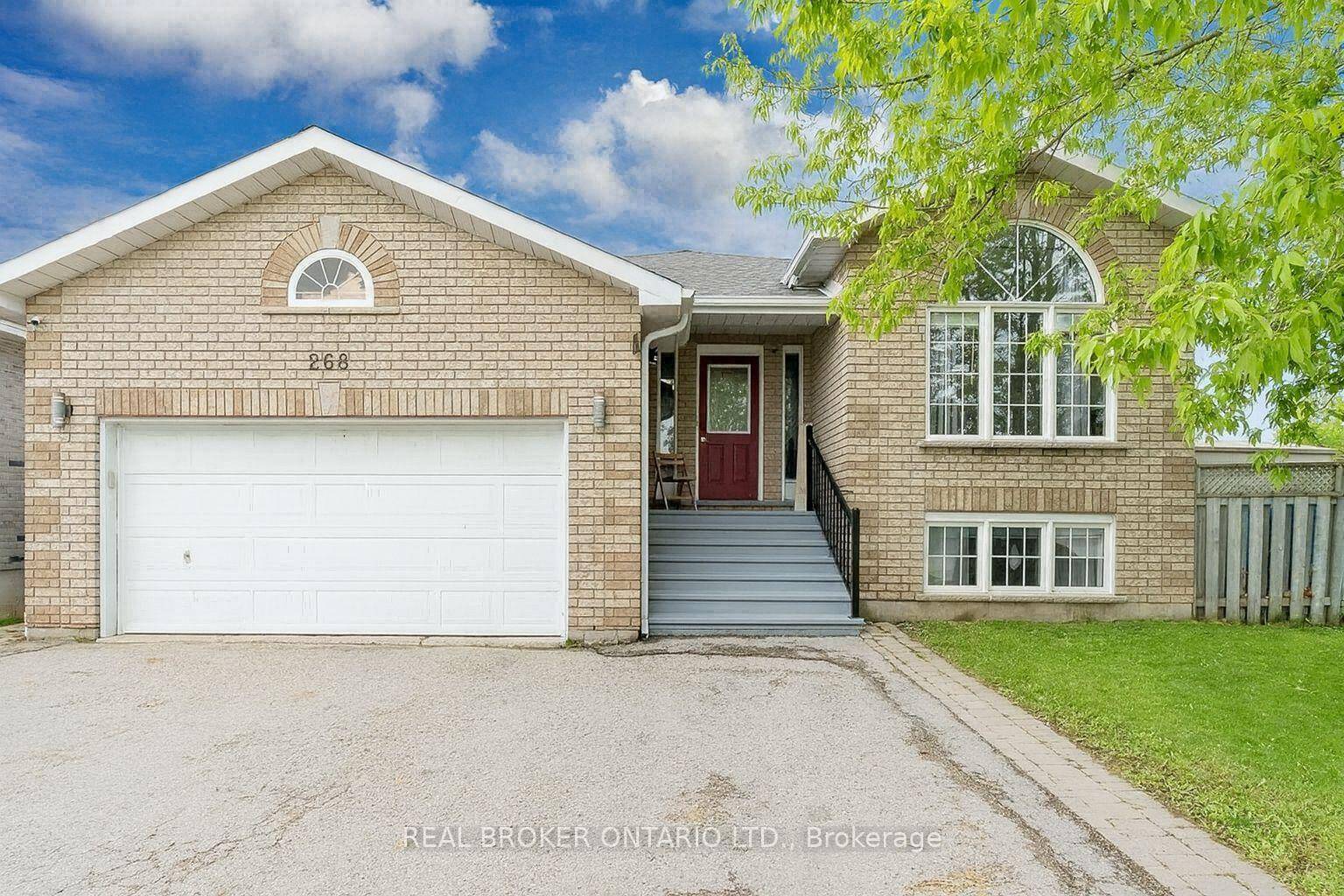 This beautifully finished 2 bedroom, 1 bathroom basement suite offers generous living space with soaring 9 ft ceilings and oversized windows that fill the rooms with natural light.