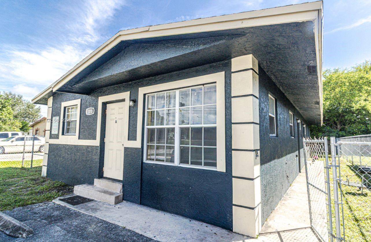 COME OUT AND VEIW THIS WELL MAINTAINED FIVE BEDROOM, TWO BEDROOM DUPLEX LOCATED IN THE HEART OF DEERFIELD BEACH.