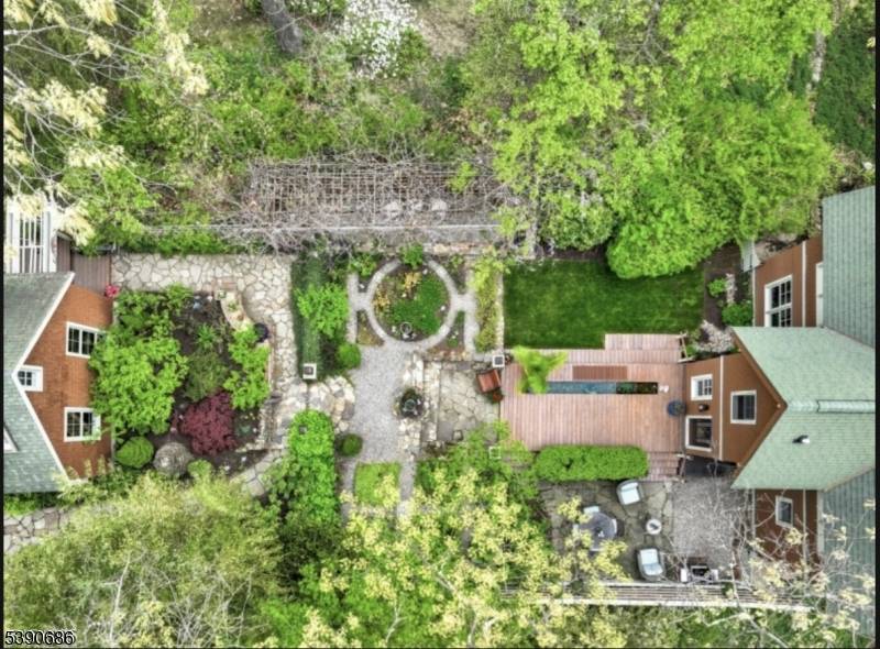 ONE OF A KIND, luxury living in this European inspired retreat, located 1HR from NYC provides a stunning, majestic hideaway.