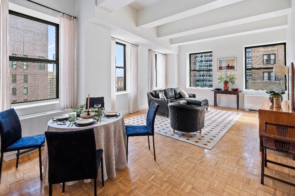 BARNES New York is pleased to introduce you to Residence 2109 at the 99 John Deco Lofts, which has just been renovated and upgraded !