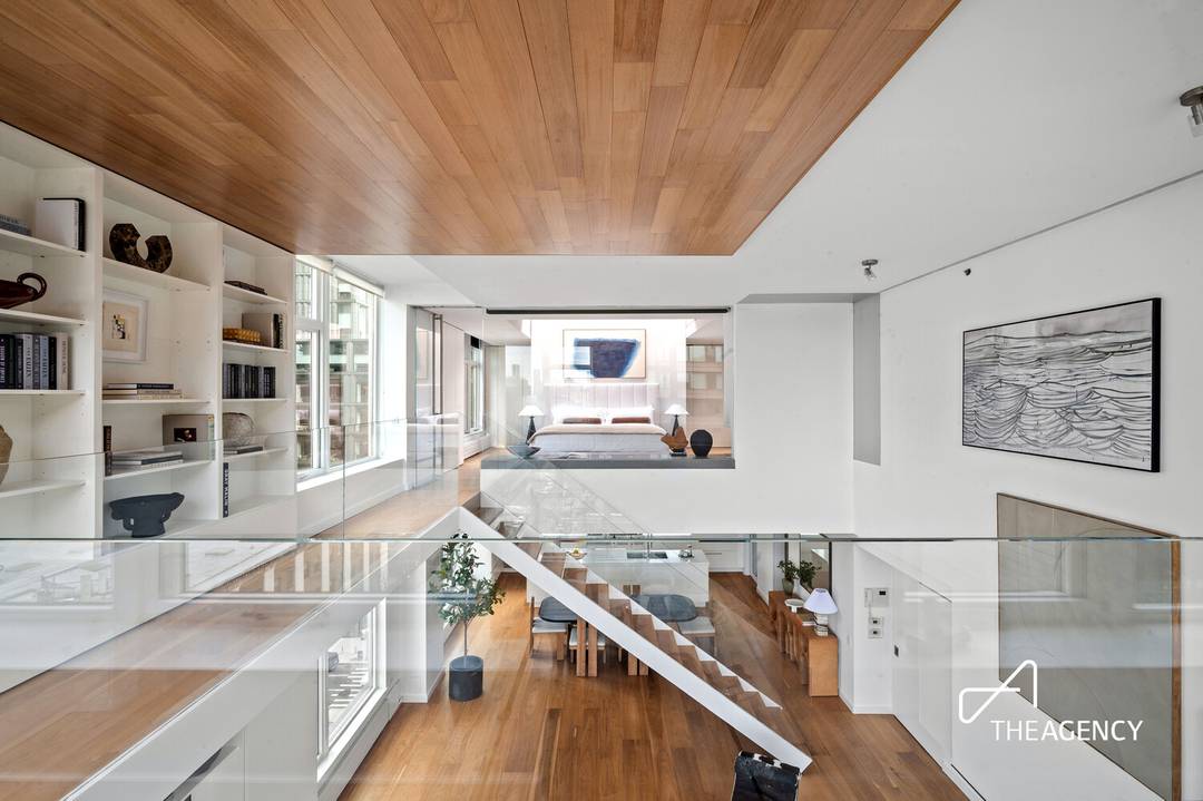 Introducing the first resale of the this pristine penthouse at 304 Spring Street an irreplaceable, architect designed full floor penthouse by Staz Zakrzewski offering a level of scale, privacy, and ...